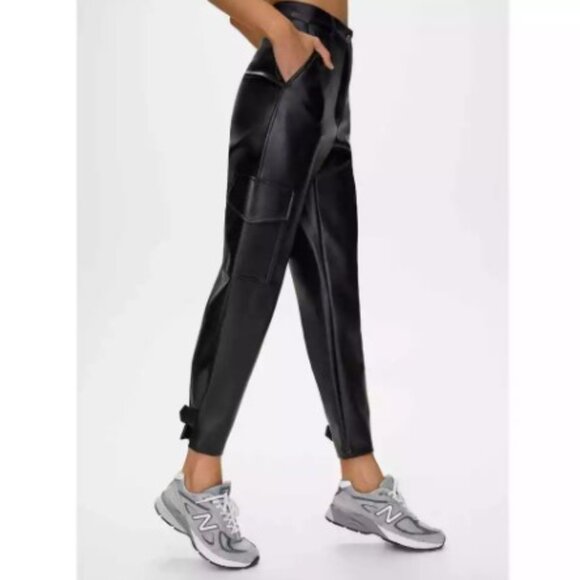Aritzia Wilfred - Modern Vegan Leather Cargo Pant - SZ 4 - Picture 7 of 17